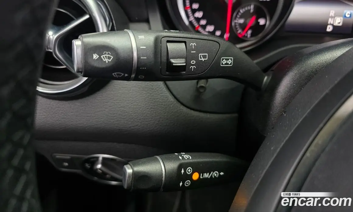 Mercedes-Benz GLA-Class 2017 2.0 гидро, фото 30