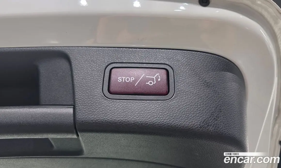 Mercedes-Benz GLA-Class 2017 2.0 гидро, фото 33