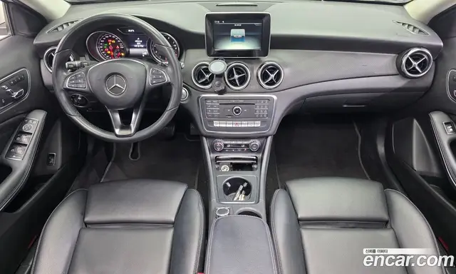 Mercedes-Benz GLA-Class 2017 2.0 гидро, миниатюра 10
