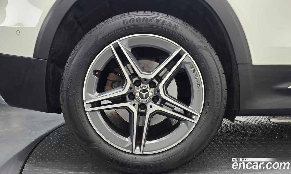 Mercedes-Benz GLB-Class 2021 2.0 гидро, фото 5