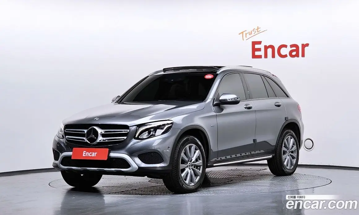 Mercedes-Benz GLC-Class 2018 2.0 гидро, фото 1 Mercedes-Benz GLC-Class 2018 2.0 гидро, фото 1