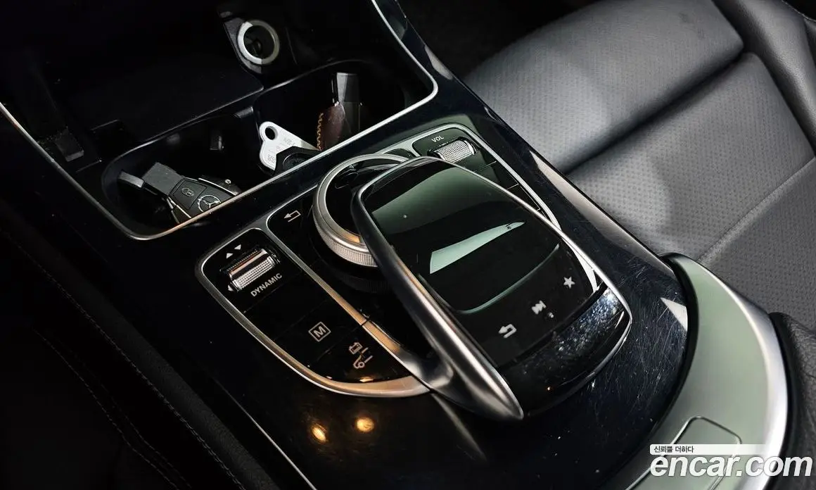 Mercedes-Benz GLC-Class 2018 2.0 гидро, фото 30 Mercedes-Benz GLC-Class 2018 2.0 гидро, фото 30