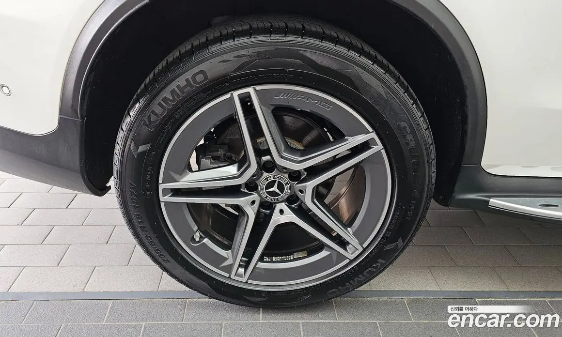 Mercedes-Benz GLC-Class 2021 1.9 гидро, фото 5 Mercedes-Benz GLC-Class 2021 1.9 гидро, фото 5