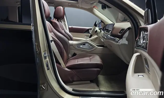 Mercedes-Benz GLS-Class 2023 4.0 гидро, миниатюра 10 Mercedes-Benz GLS-Class 2023 4.0 гидро, миниатюра 10