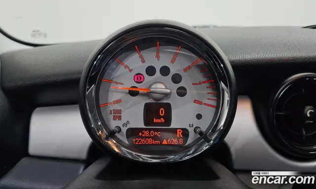 Mini Cooper 2009 1.6 автомат (гидро), миниатюра 8
