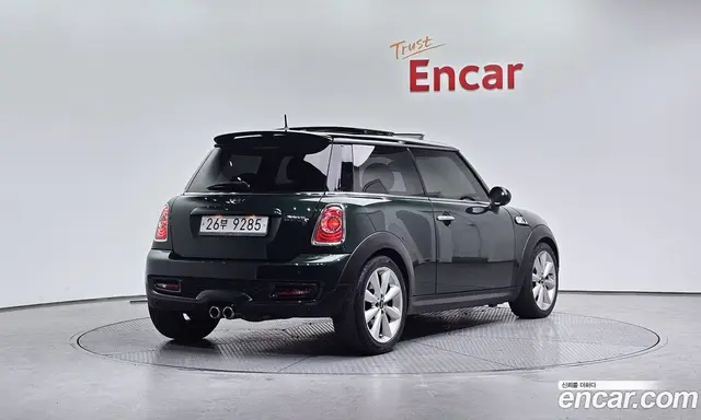 Mini Cooper 2013 1.6 автомат (гидро), миниатюра 2