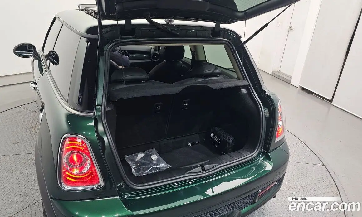 Mini Cooper 2013 1.6 автомат (гидро), фото 20