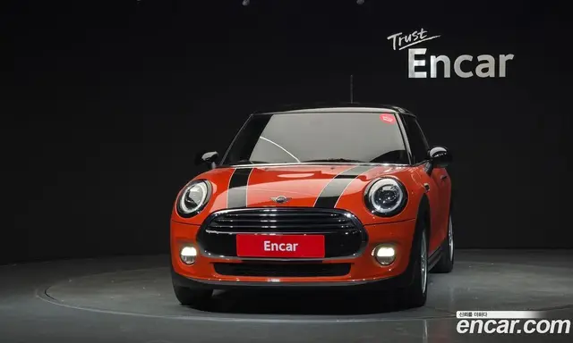 Mini Cooper 2019 1.5 автомат (гидро), миниатюра 3