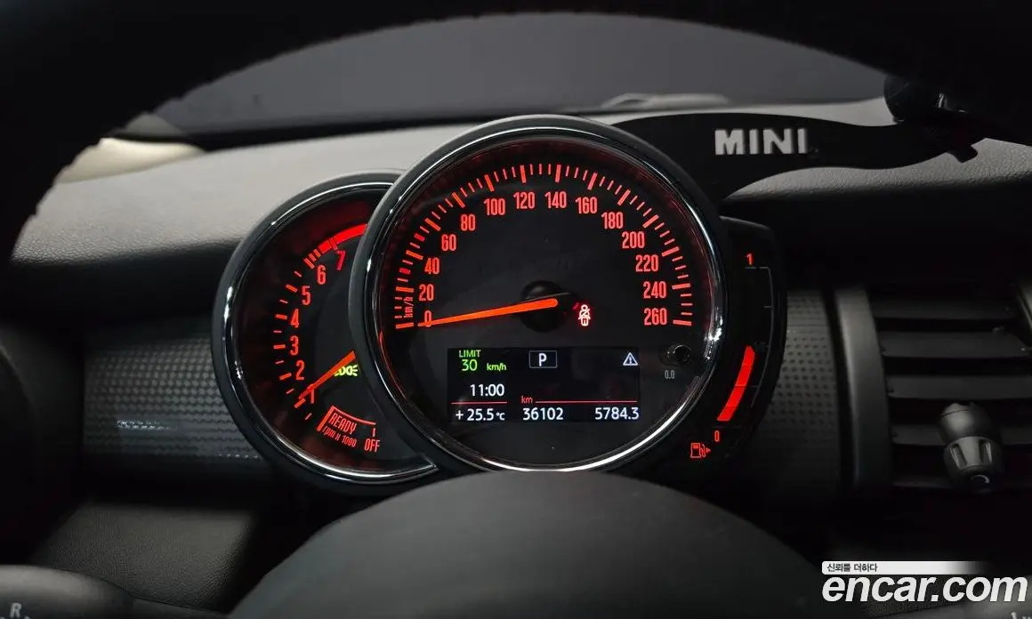 Mini Cooper 2019 1.5 автомат (гидро), фото 8