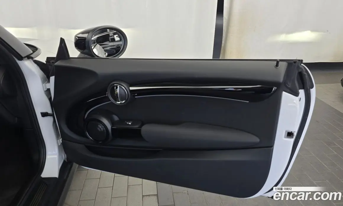 Mini Cooper 2023 автомат (гидро), фото 15