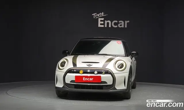 Mini Cooper 2023 автомат (гидро), миниатюра 3