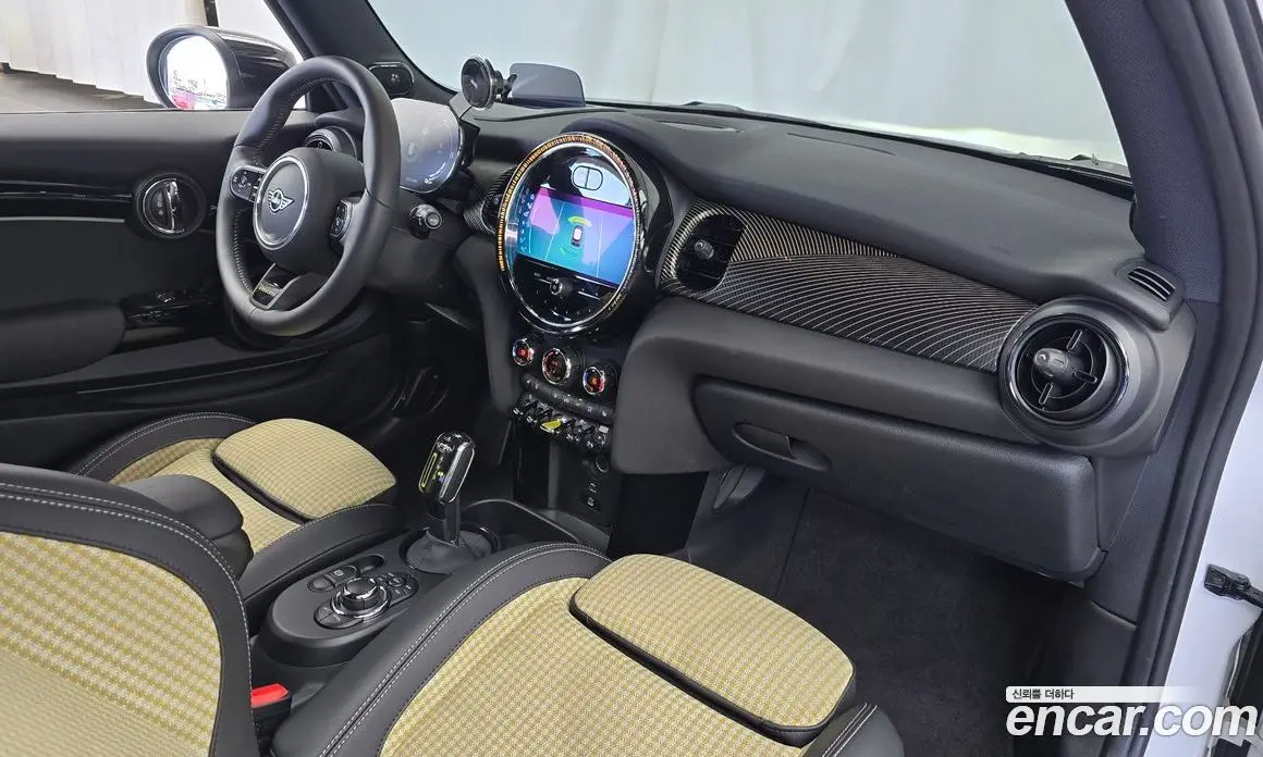 Mini Cooper 2023 автомат (гидро), фото 10