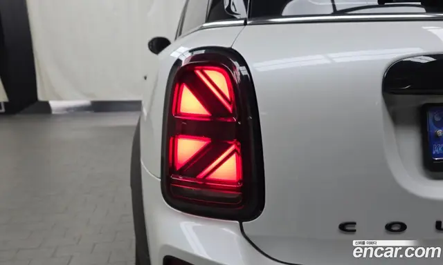Mini Countryman 2023 2.0 автомат (гидро), миниатюра 9