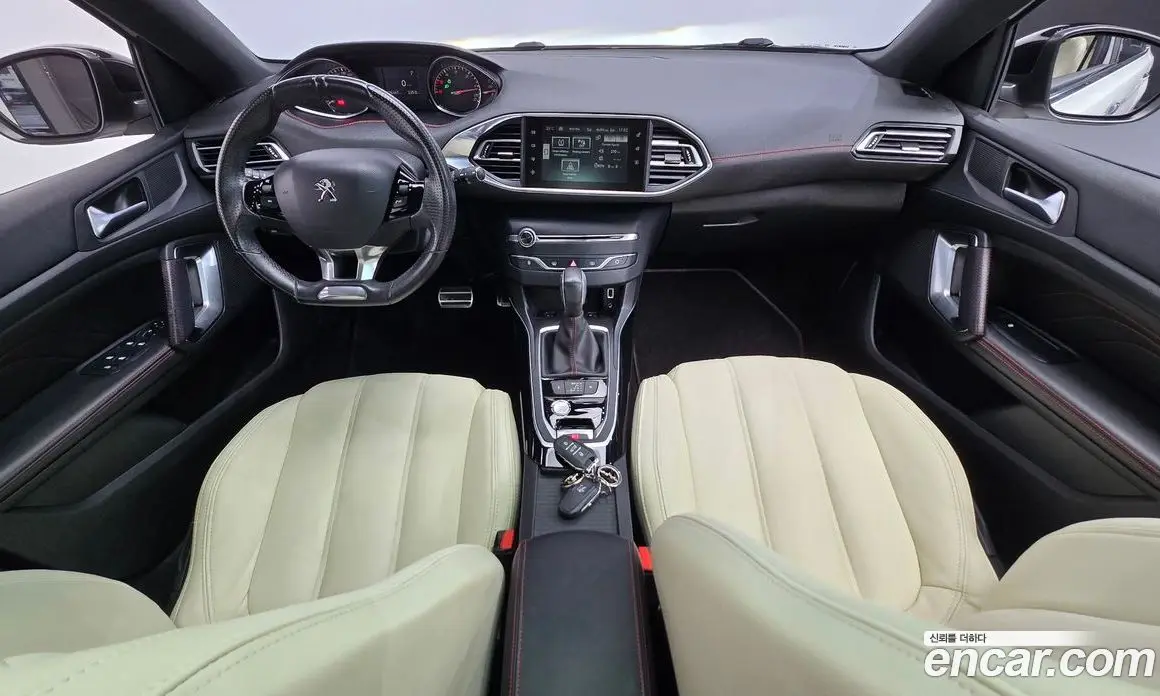 Peugeot 308 2016 2.0 автомат (гидро), фото 7