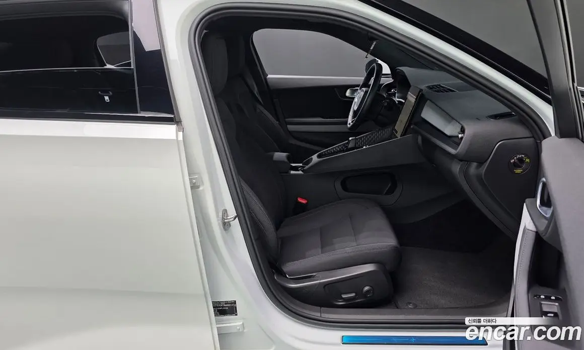 Polestar Polestar 2 2022 0.2 автомат (гидро), фото 16 Polestar Polestar 2 2022 0.2 автомат (гидро), фото 16