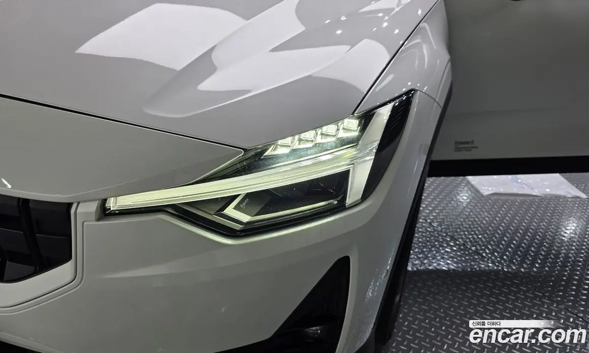 Polestar Polestar 2 2022 0.2 автомат (гидро), фото 8 Polestar Polestar 2 2022 0.2 автомат (гидро), фото 8