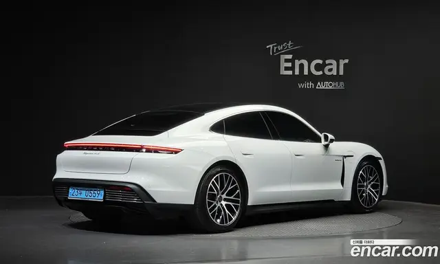 Porsche Taycan 2021 0.1 автомат (гидро), миниатюра 2