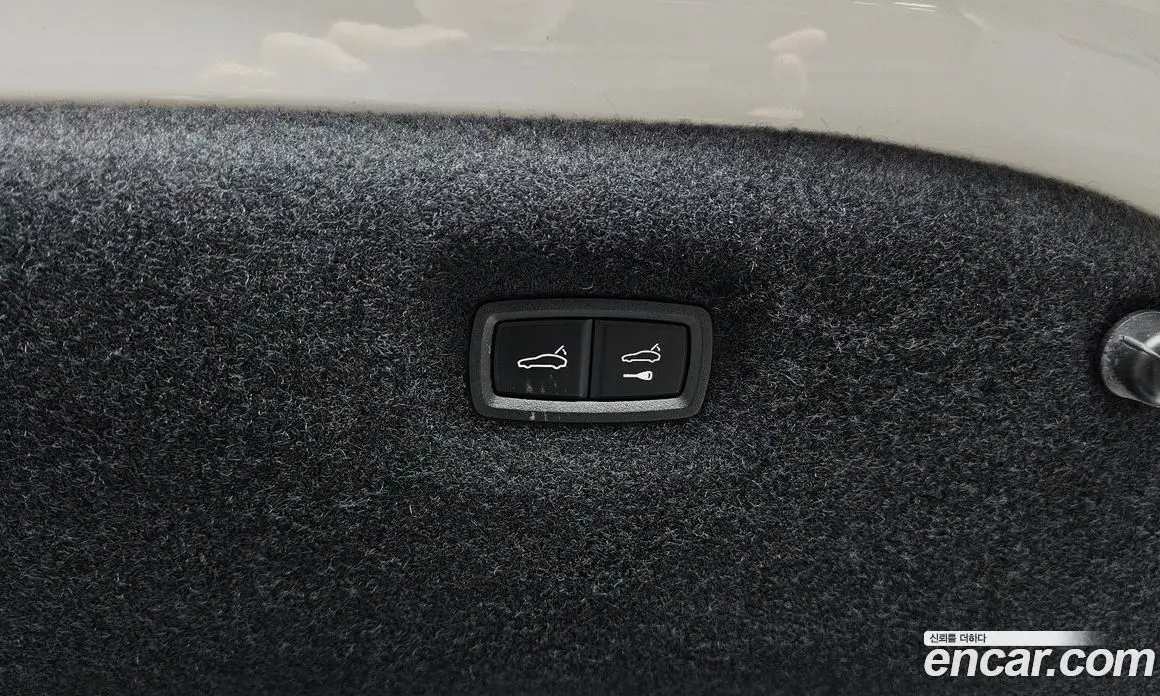 Porsche Taycan 2021 0.1 автомат (гидро), фото 24