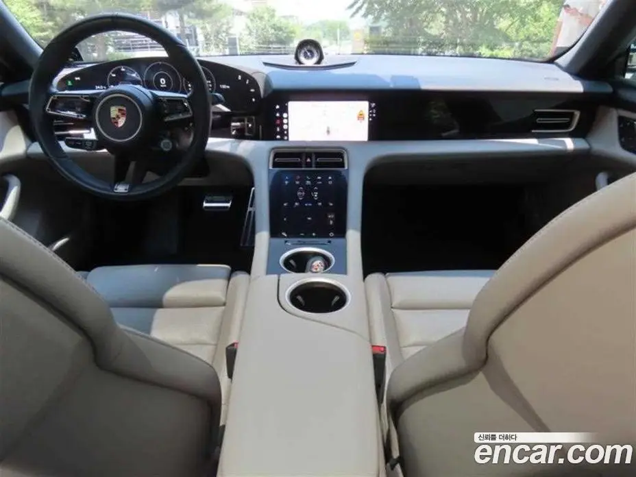 Porsche Taycan 2023 0.1 автомат (гидро), фото 7
