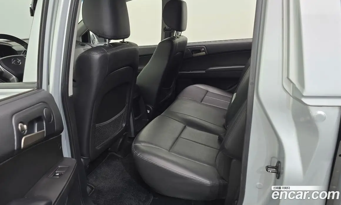 SsangYong Korando 2015 2.0 автомат (гидро), фото 11