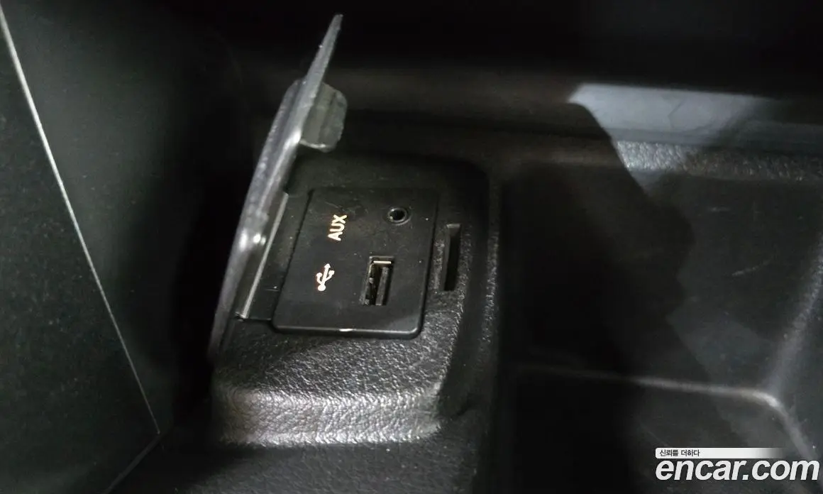 SsangYong Korando 2015 2.0 автомат (гидро), фото 12