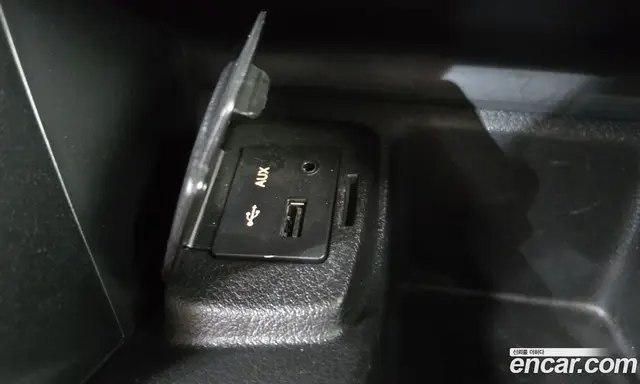 SsangYong Korando 2015 2.0 автомат (гидро), миниатюра 12