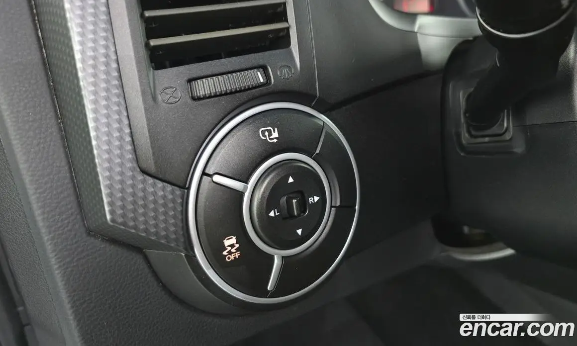SsangYong Korando 2015 2.0 автомат (гидро), фото 17