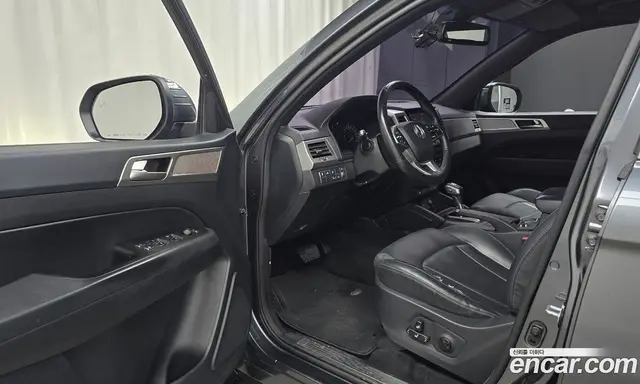SsangYong Rexton 2019 2.2 автомат (гидро), миниатюра 10