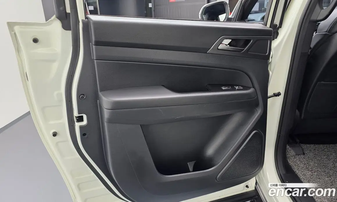 SsangYong Rexton 2022 2.2 автомат (гидро), фото 14