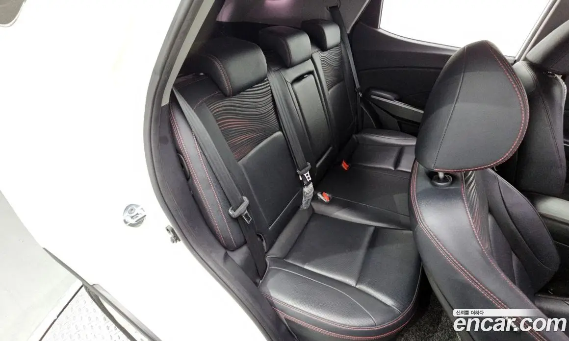SsangYong TIBOLI 2016 1.6 автомат (гидро), фото 18