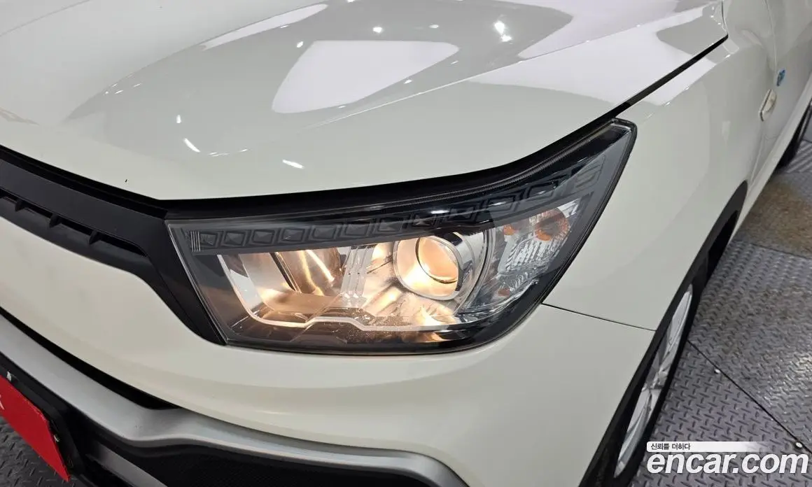 SsangYong TIBOLI 2016 1.6 автомат (гидро), фото 8