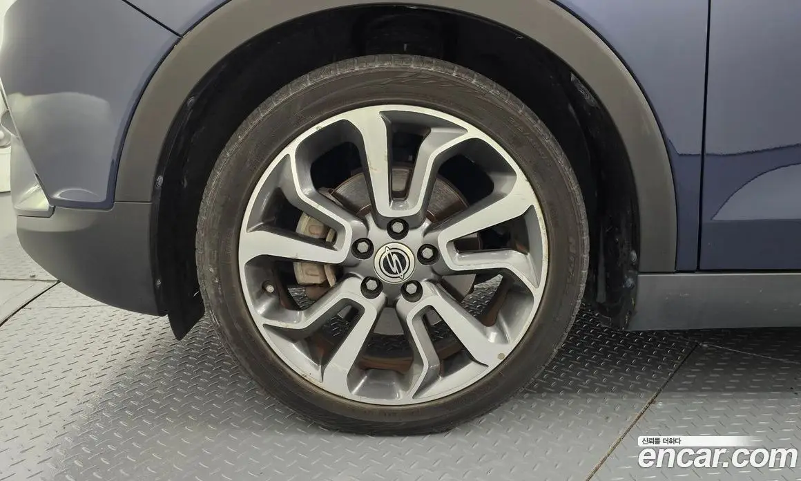 SsangYong TIBOLI 2016 1.6 автомат (гидро), фото 5