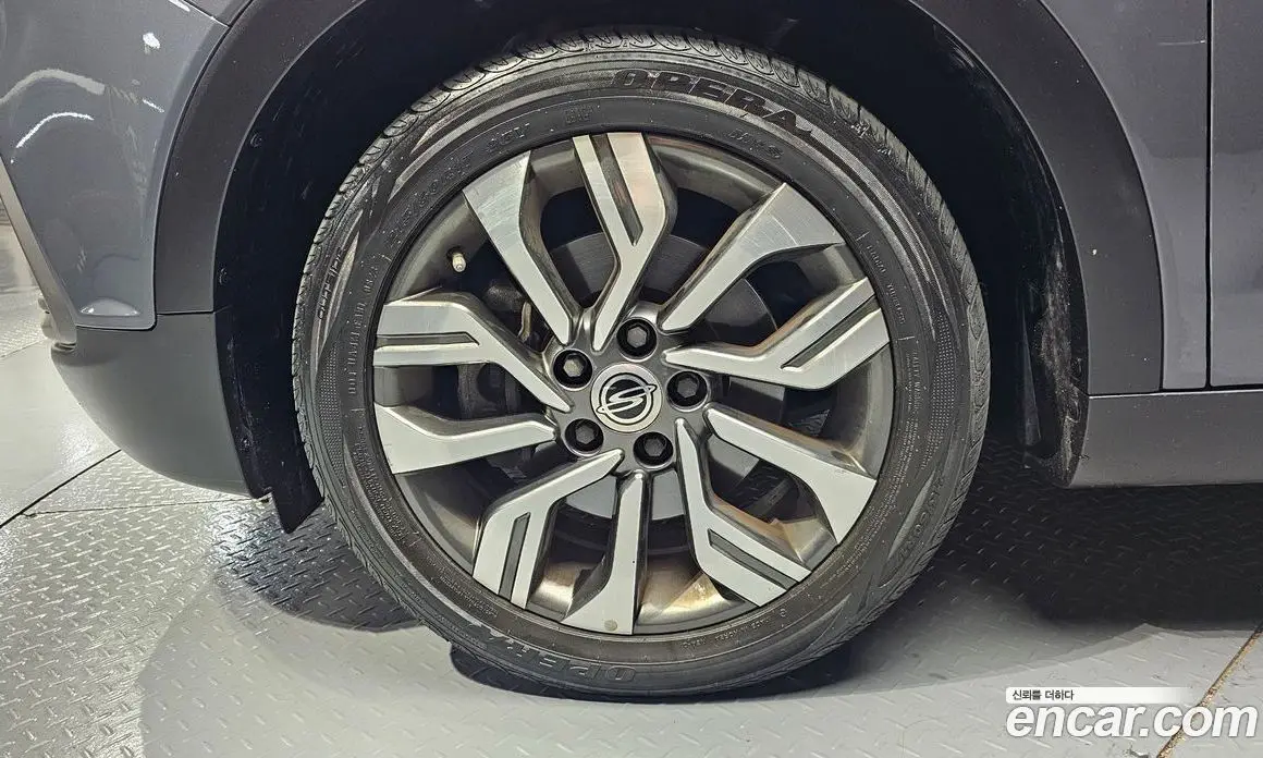 SsangYong TIBOLI 2018 1.6 автомат (гидро), фото 5