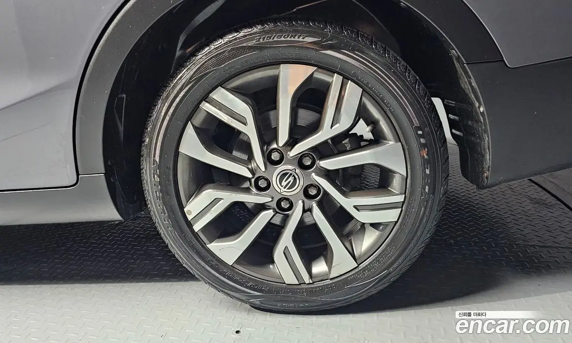 SsangYong TIBOLI 2018 1.6 автомат (гидро), фото 7