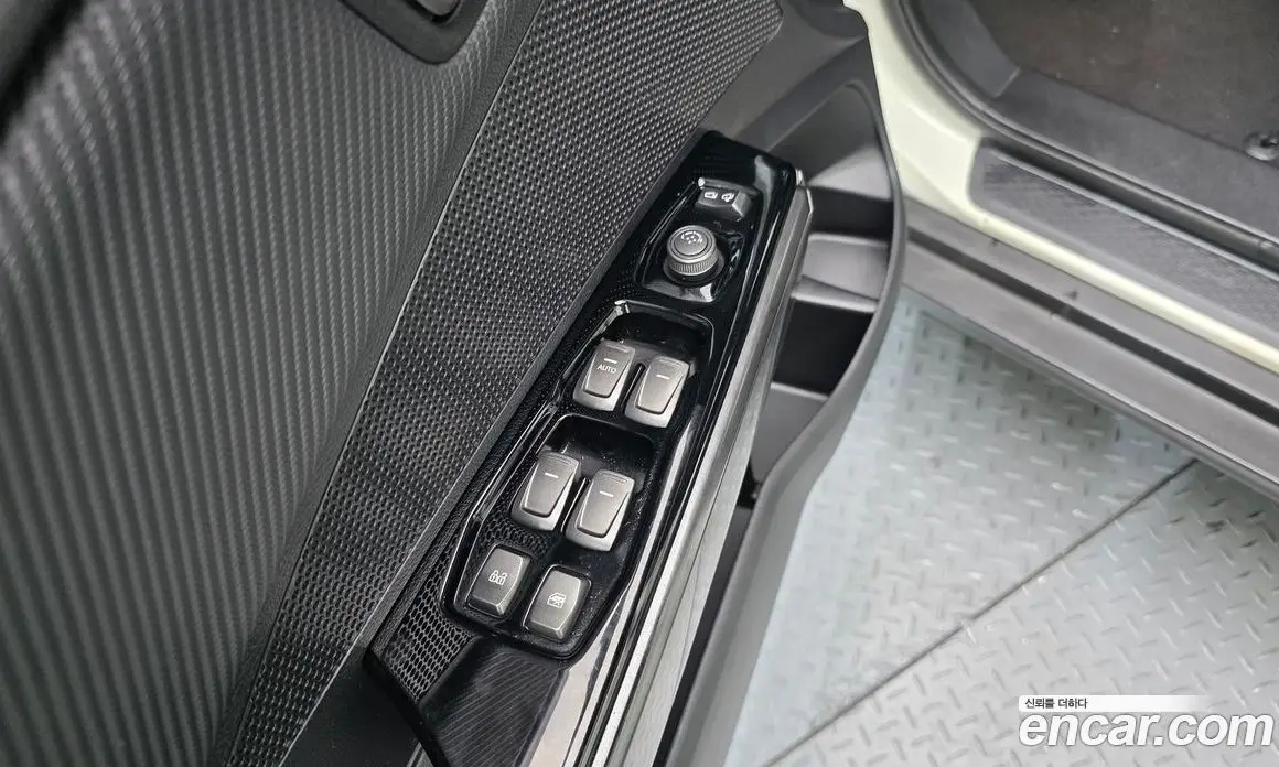 SsangYong TIBOLI 2020 1.5 автомат (гидро), фото 14