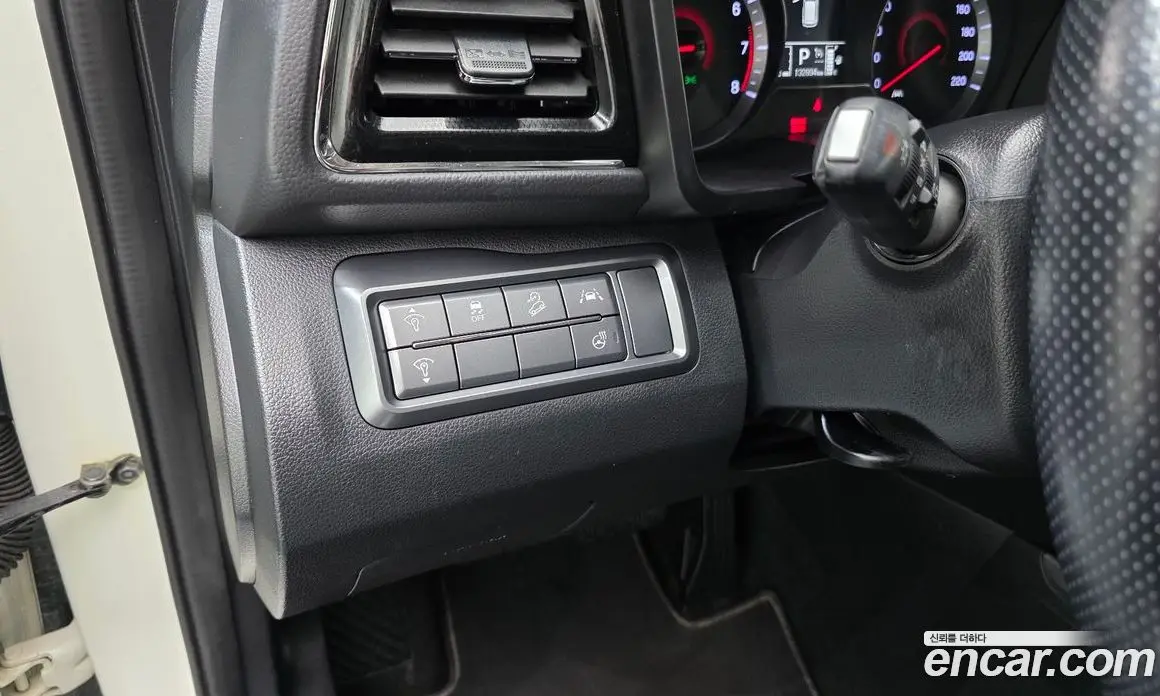 SsangYong TIBOLI 2020 1.5 автомат (гидро), фото 15