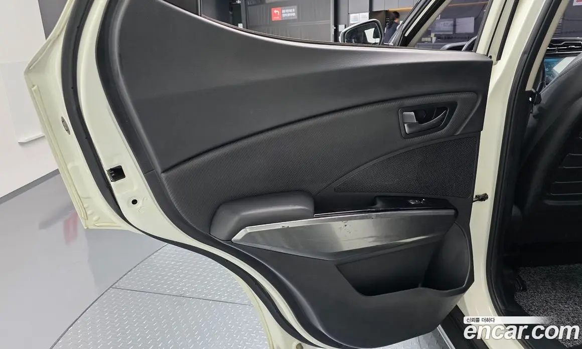 SsangYong TIBOLI 2021 1.5 автомат (гидро), фото 15