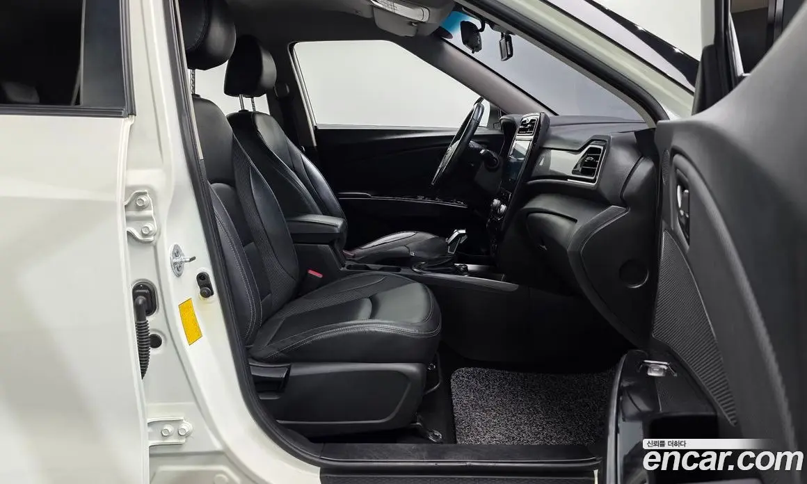SsangYong TIBOLI 2021 1.5 автомат (гидро), фото 16