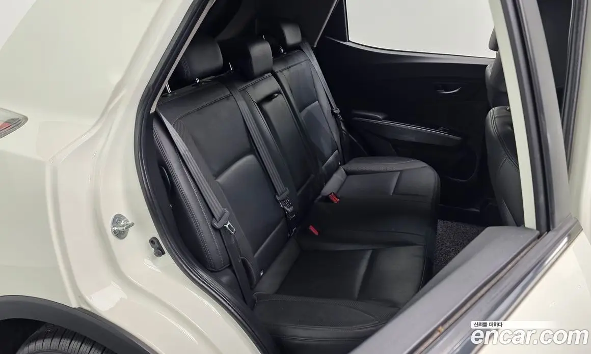 SsangYong TIBOLI 2021 1.5 автомат (гидро), фото 17