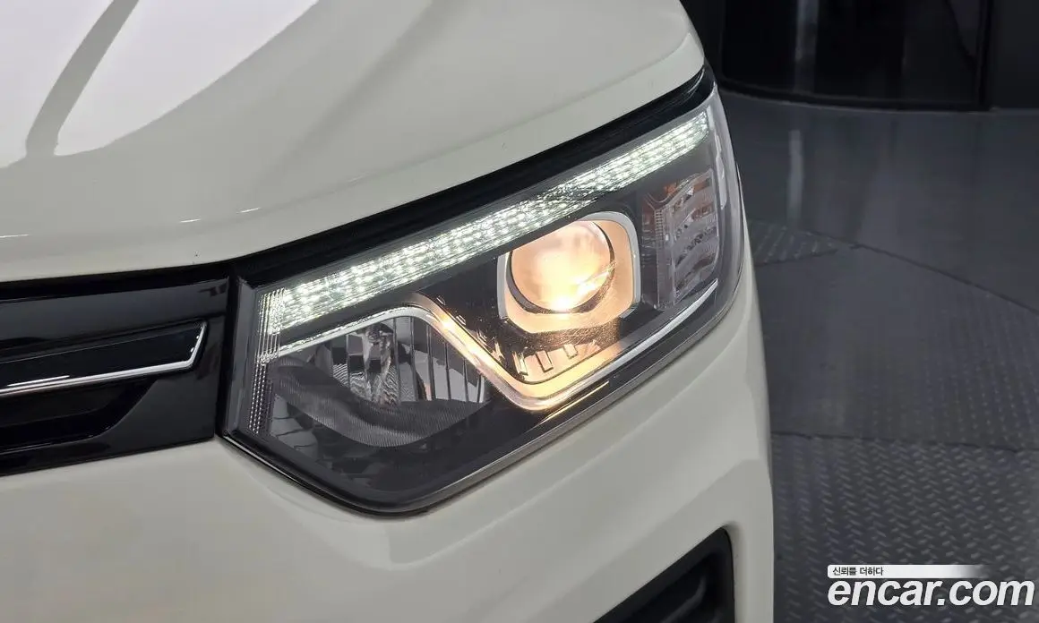 SsangYong TIBOLI 2021 1.5 автомат (гидро), фото 8