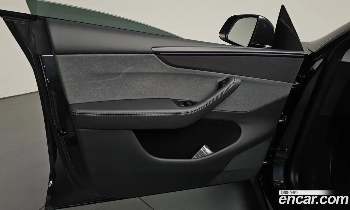 Tesla Model Y 2025 0.2 автомат (гидро), фото 13 Tesla Model Y 2025 0.2 автомат (гидро), фото 13