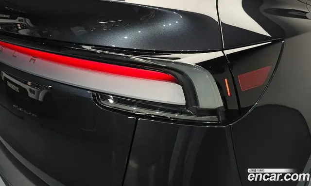 Tesla Model Y 2025 0.2 автомат (гидро), миниатюра 8 Tesla Model Y 2025 0.2 автомат (гидро), миниатюра 8