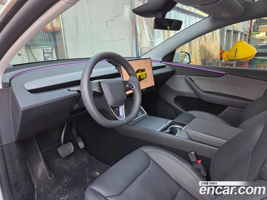 Tesla Model Y 2025 автомат (гидро), фото 7 Tesla Model Y 2025 автомат (гидро), фото 7