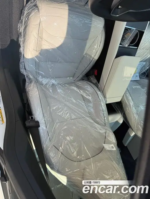 Tesla Model Y 2026 0.1 автомат (гидро), миниатюра 11 Tesla Model Y 2026 0.1 автомат (гидро), миниатюра 11