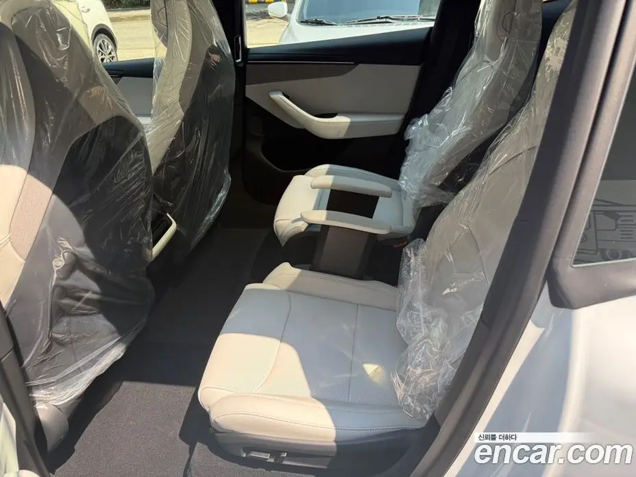 Tesla Model Y 2026 0.1 автомат (гидро), фото 18 Tesla Model Y 2026 0.1 автомат (гидро), фото 18