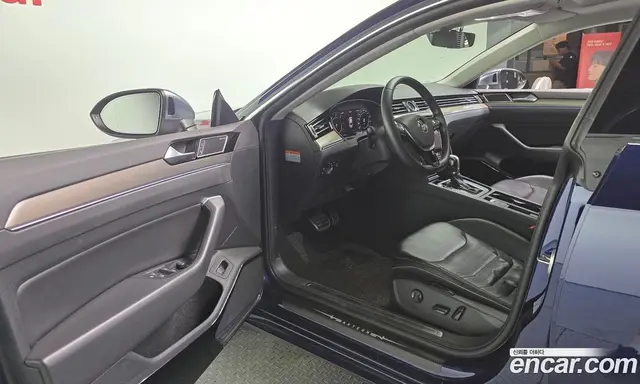 Volkswagen Arteon 2019 2.0 автомат (гидро), миниатюра 10