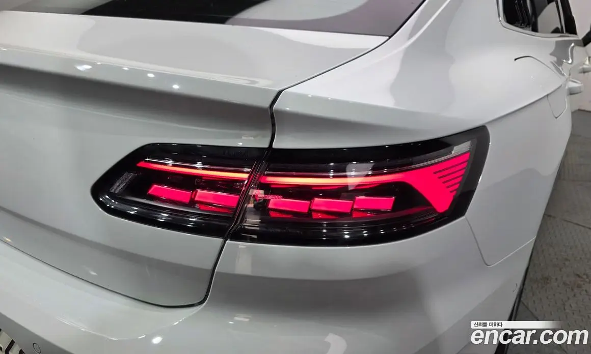 Volkswagen Arteon 2022 2.0 автомат (гидро), фото 9