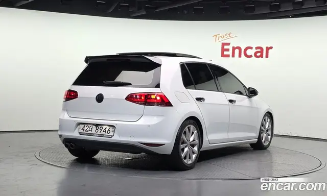 Volkswagen Golf 2014 2.0 автомат (гидро), миниатюра 2
