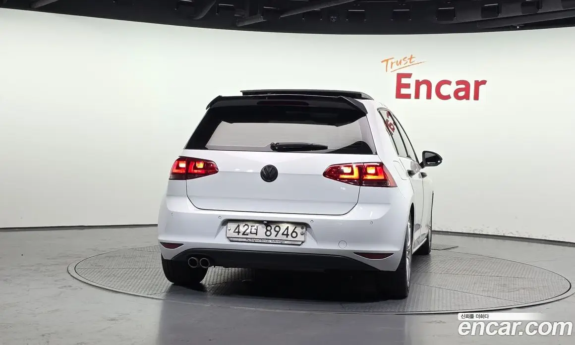 Volkswagen Golf 2014 2.0 автомат (гидро), фото 4