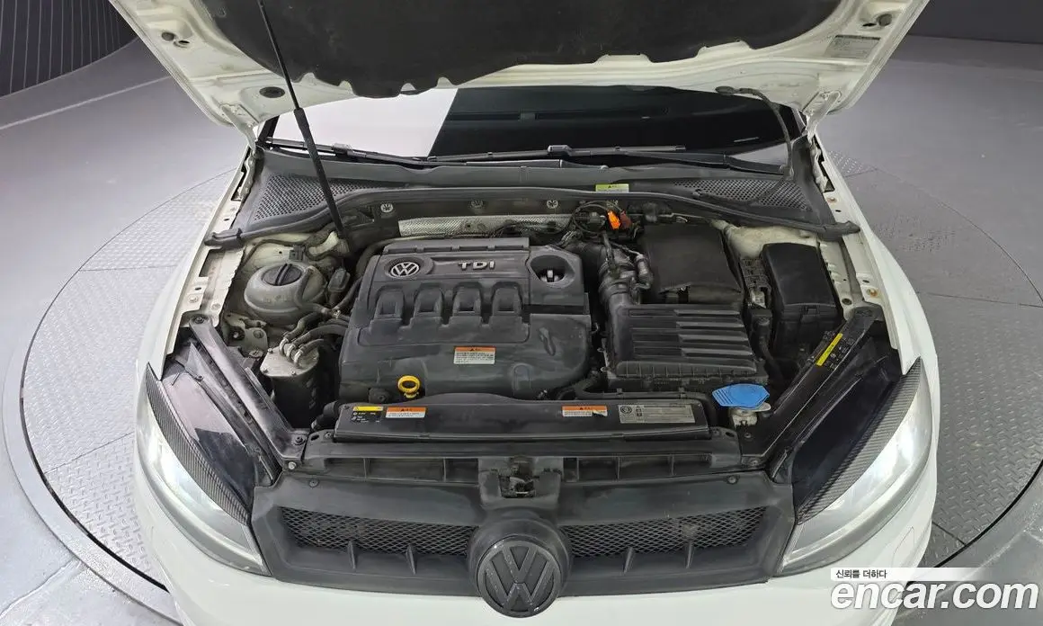 Volkswagen Golf 2014 2.0 автомат (гидро), фото 6